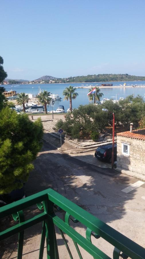 Apartments Lorio Vodice Exterior photo